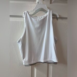 Women’s White crop top